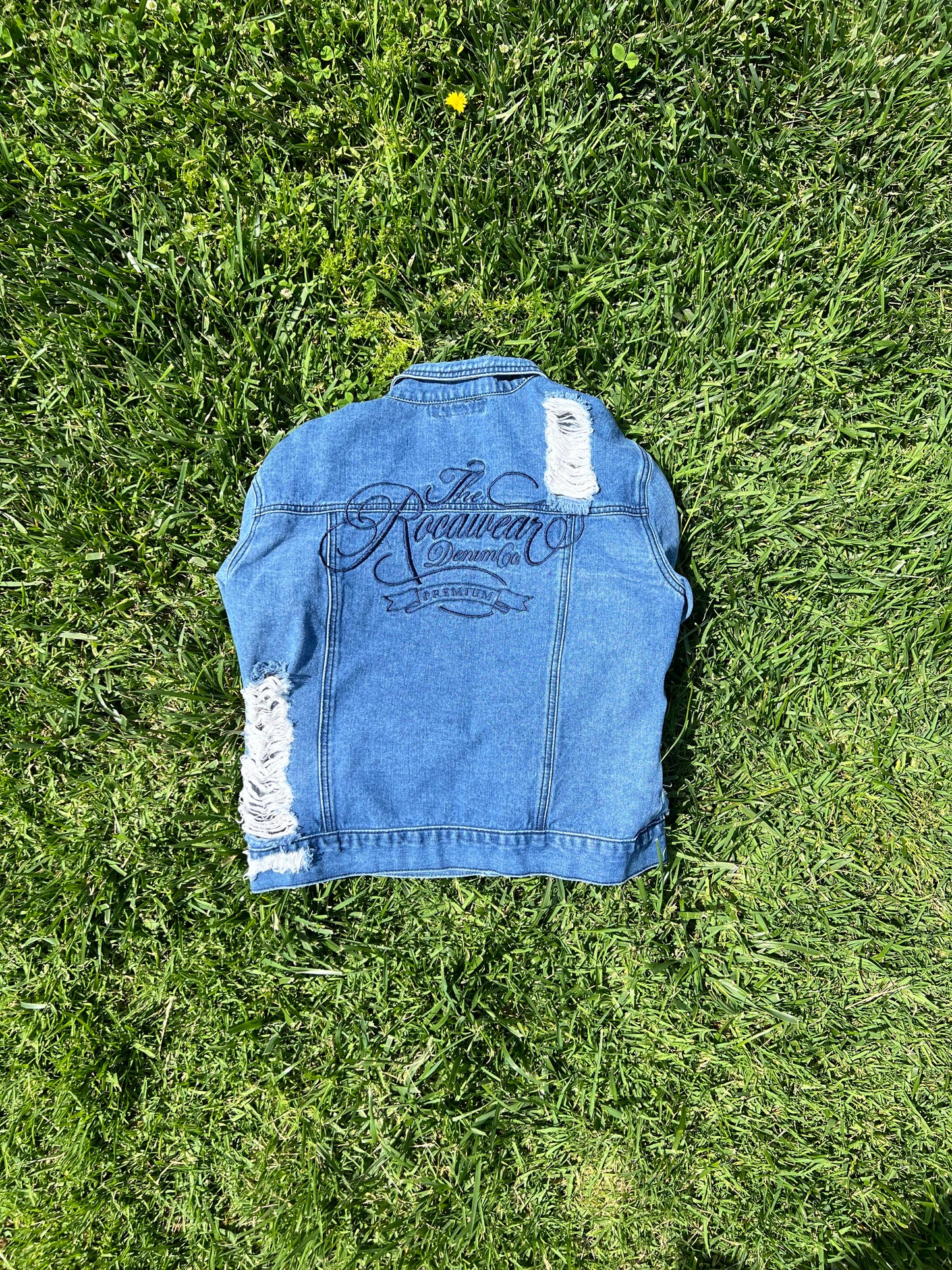 ROCAWEAR DENIM JACKET