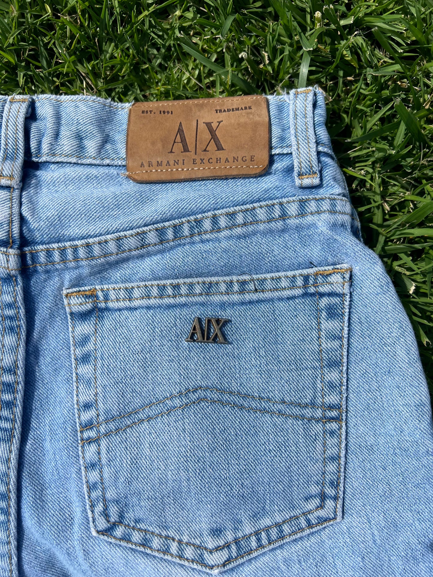 ARMANI EXCHANGE LIGHT WASH JEANS